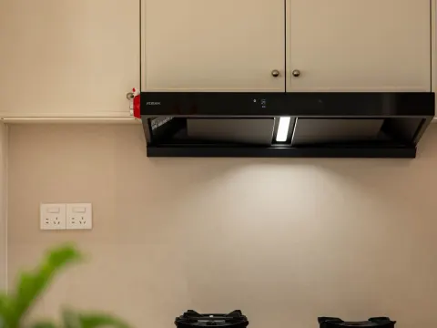 Auto-Clean Curved Glass Chimney 60 cm — Chimneys at Kitchen Kraft, Vadodara